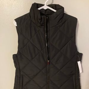 NWT Women’s New York & Company Black Vest Large